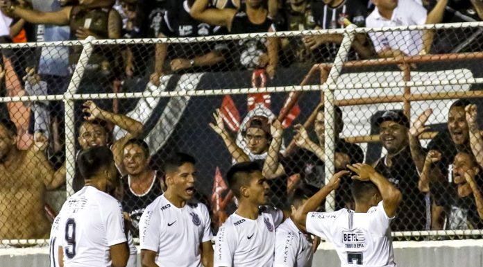 Em Barueri, Timão aplica a maior goleada da Copinha e se classifica
