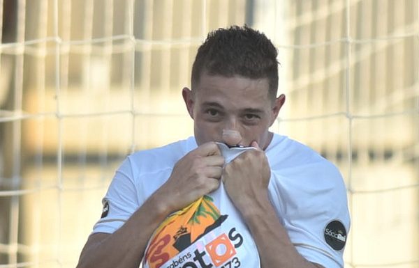 Santos vence na estreia de Sampaoli