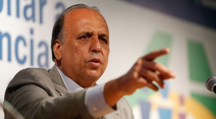 Justiça bloqueia bens de Pezão, ex-governador do Rio