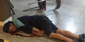 BANDIDO DESASTRADO DEIXOU A ARMA CAIR E ACABOU MORTO