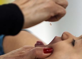Mundo registrou 30 casos de pólio em 2018, diz OMS