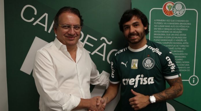 Palmeiras anuncia a chegada do meia-atacante Ricardo Goulart