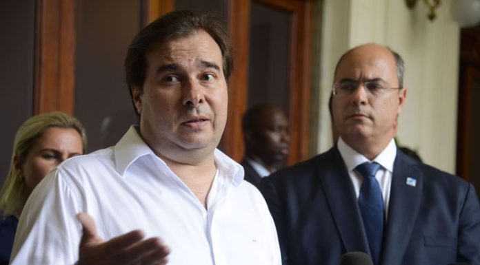 Witzel defende que estados possam fazer concessão de rodovias federais