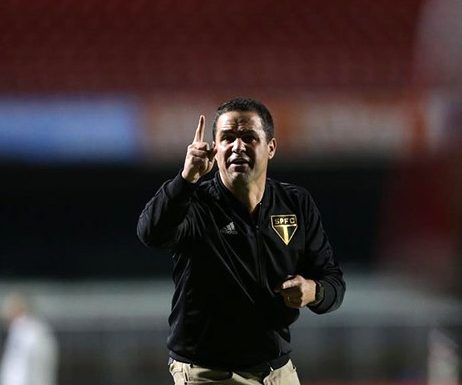 São Paulo fora da Libertadores