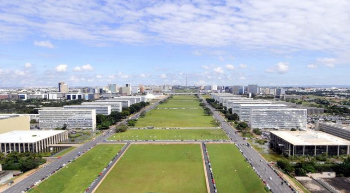 FNDE lança programa de fiscalização de irregularidades