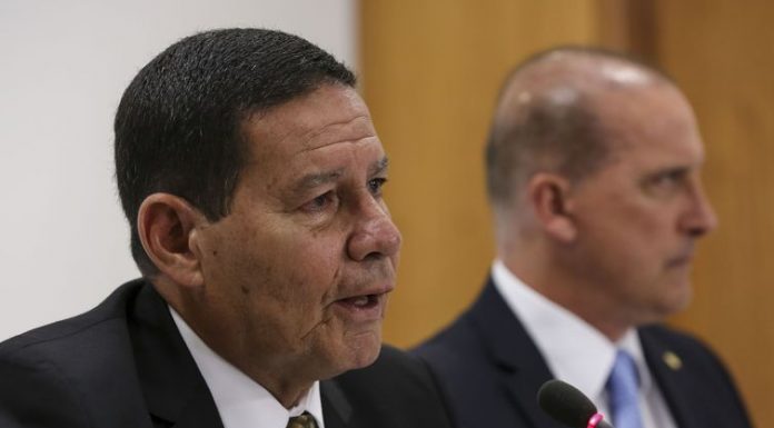 Mourão diz que reforma da Previdência segue este mês para o Congresso