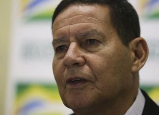 Mourão defende reforma política após a conclusão da Previdência