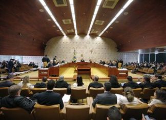 STF adia julgamento sobre Lei de Responsabilidade Fiscal