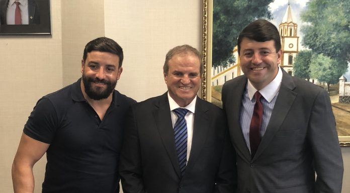 Deputado Cézar toma posse e confirma luta para construção de hospital na região