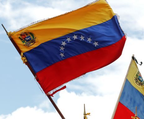 Guaidó pretende anistiar militares e civis