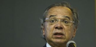 Maia e Alcolumbre se reúnem com Guedes para discutir reforma