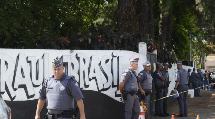 Onze feridos continuam internados após atentado em escola de Suzano