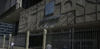 Petrobras realiza quase R$ 1 bilhão em contratações em um ano