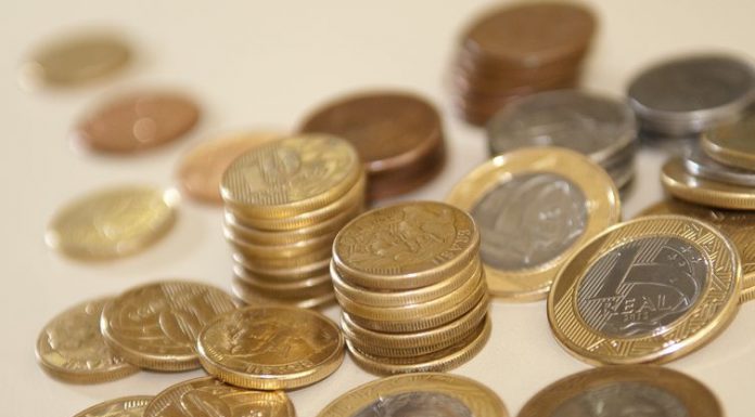 Saques da poupança superam depósitos em R$ 4,02 bilhões em fevereiro