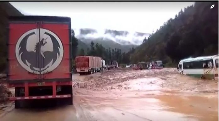 Temporais no Peru provocam mortes, feridos e deslizamentos de terra