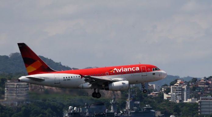 Avianca cancela quase 2 mil voos até o dia 28