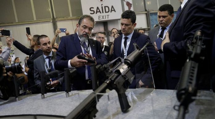 Empresas de armas avaliam impacto de decreto no mercado