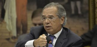 Guedes detalhará em comissão especial impactos de nova Previdência