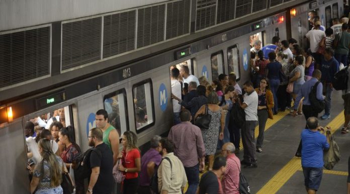Metrô do Rio é o primeiro a usar tecnologia NFC (de aproximação)