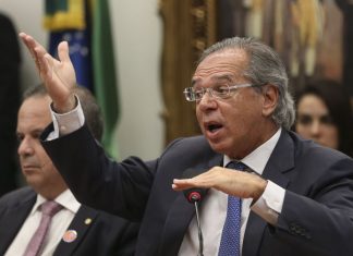 Proposta para a Previdência pretende retirar privilégios, diz Guedes