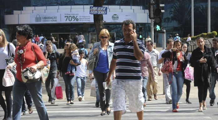 Quatro municípios concentram 11,8% da população brasileira