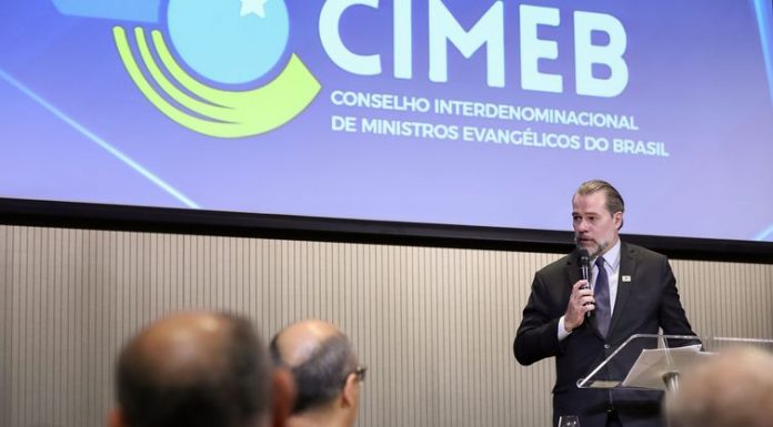 Trabalho de evangélicos merece reconhecimento, diz Dias Toffoli