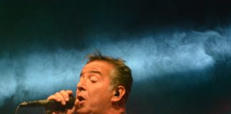 SUCESSO: Mais de 10 mil pessoas estiveram no Barueri Rock Fest