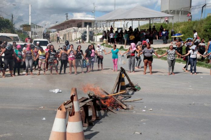 Governo do AM confirma 42 novas mortes em presídios; total chega a 57