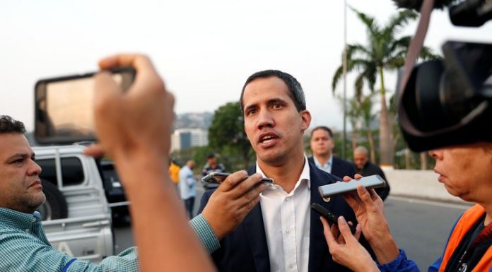 Grupo de Lima reafirma apoio a Guaidó e pede solução pacífica