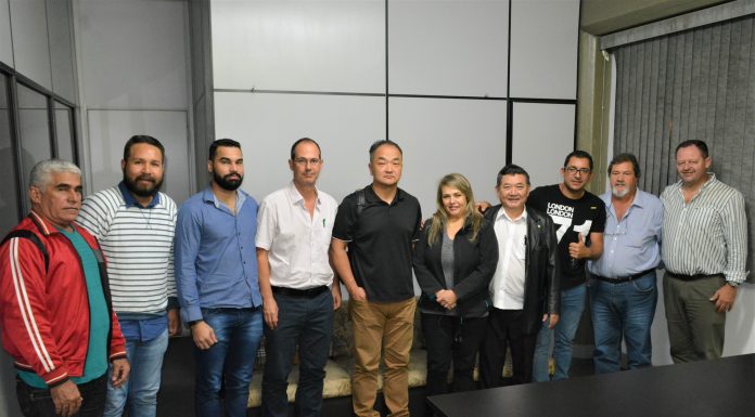 Dr. Sato reúne médicos para discutir soluções para a Saúde de Jandira