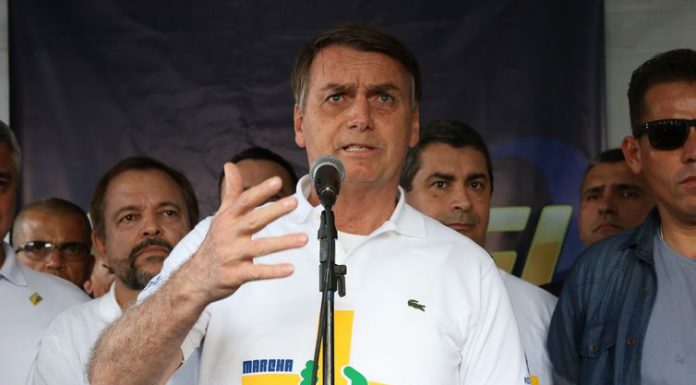 Bolsonaro: abro mão da reeleição se Brasil passar por reforma política