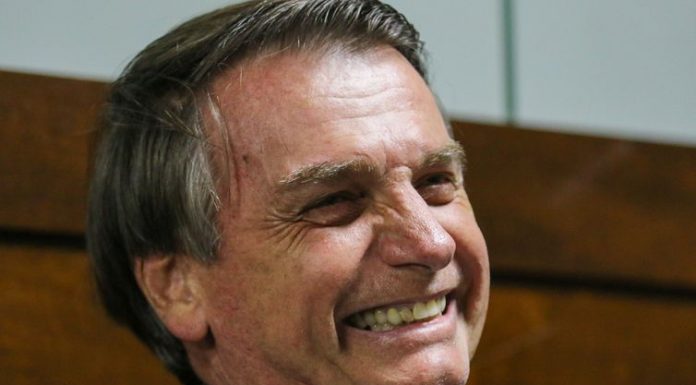 Bolsonaro parabeniza parlamentares por aprovação da MP 871