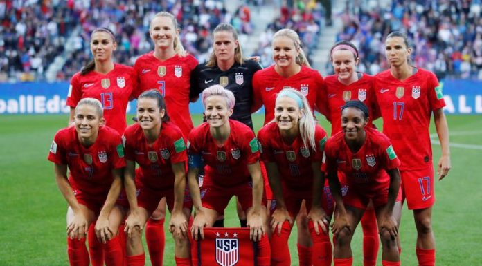 EUA vencem Inglaterra por 2 a 1 e seguem para final da Copa feminina