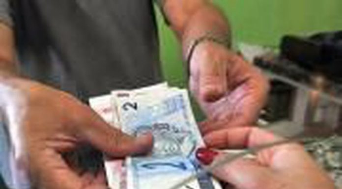 Caixa e Banco do Brasil iniciam pagamento de cotas do PIS/Pasep