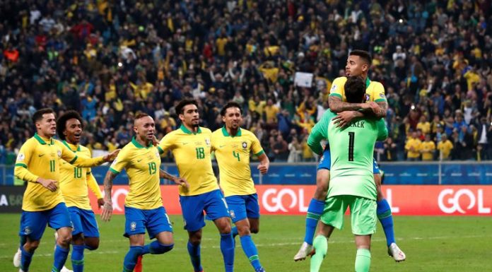 Brasil vence a Argentina por 2 a 0 e passa para final da Copa América