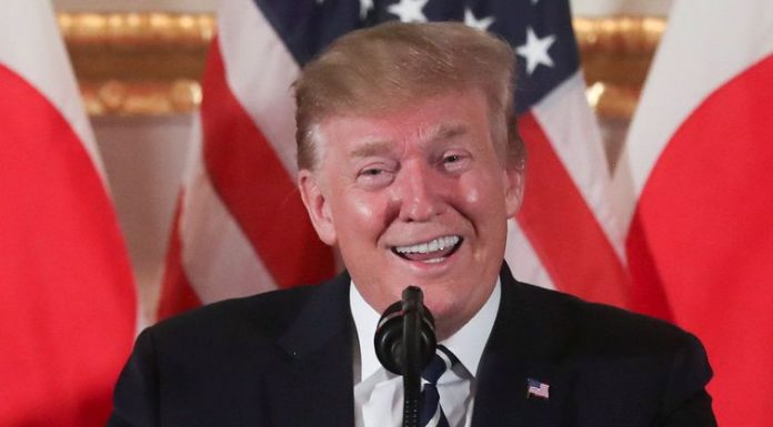 Justiça dos EUA dá sinal verde para que Trump construa muro