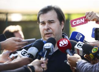Maia confia em aprovação da reforma com “boa margem de votos”