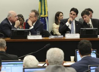 Novo relatório da reforma da Previdência mantém economia de R$ 1 tri