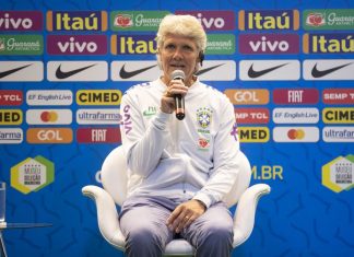 Brasileiras destacam evolução com Pia, que busca “líderes” na seleção