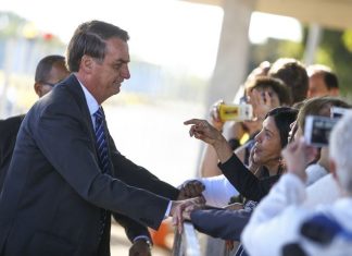 Bolsonaro se reúne com governadores da Amazônia Legal