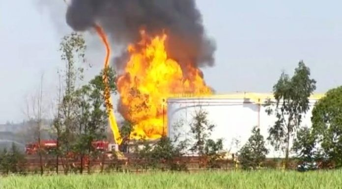 Bombeiros controlam incêndio em usina de etanol no interior paulista