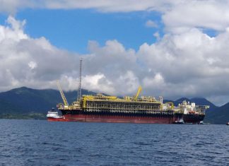 Petrobras investe R$ 400 milhões em pesquisas no litoral brasileiro