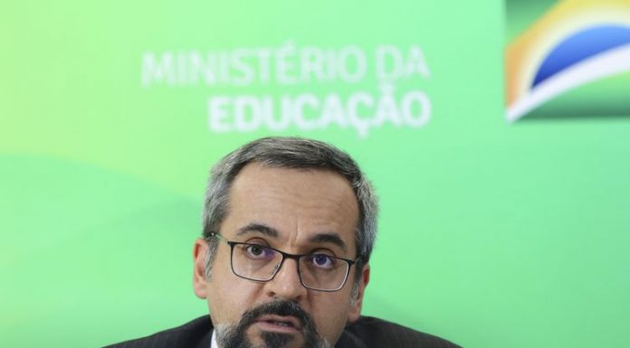 MEC posiciona-se contrário à proposta do novo Fundeb