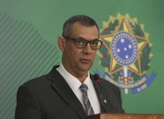 Bolsonaro não deixará PSL de livre e espontânea vontade, diz porta-voz