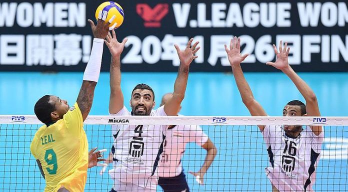 Brasil vence mais uma e assume liderança da Copa do Mundo de Vôlei