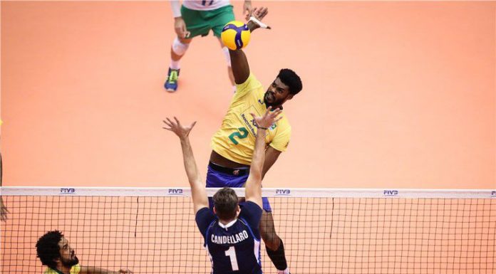 Já campeão, Brasil atropela Itália e termina invicto campanha no Japão