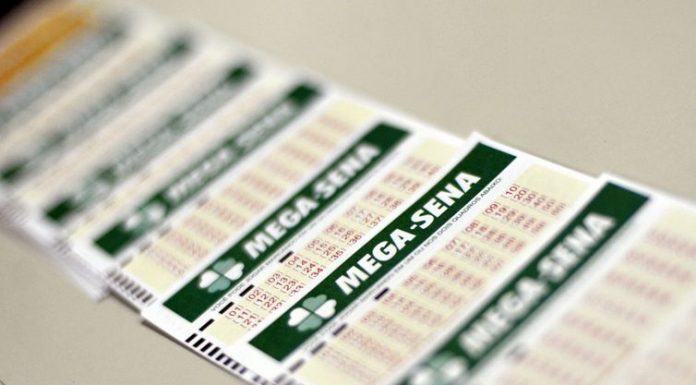 Mega-Sena acumula e prêmio pode chegar a R$ 30 milhões