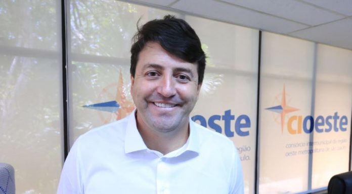 Prefeito Elvis Cezar é reeleito Presidente do Cioeste para seu 3º mandato