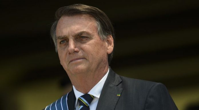 Bolsonaro entrega 4,1 mil moradias populares na Paraíba