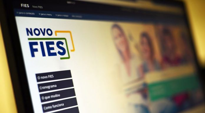 Fies pode ser renovado até 30 de novembro